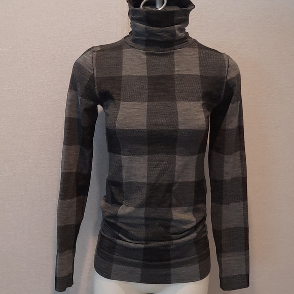 Athleta Remarkawool Buffalo Plaid Top, S - Picture 2 of 6